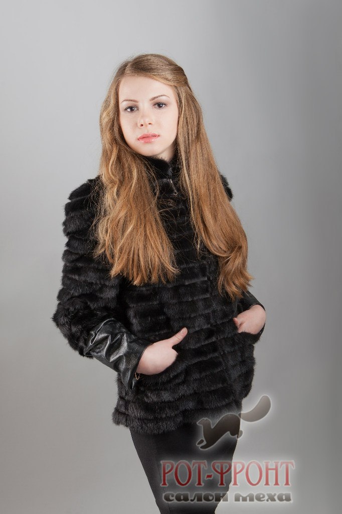 Шубы 2022/23: мода на осень-зиму и 200 вариантов из натурального и искусственного меха